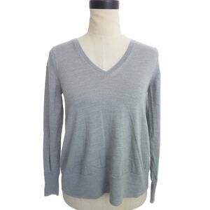 Banana Republic Gray V-Neck Merino Wool Sweater S